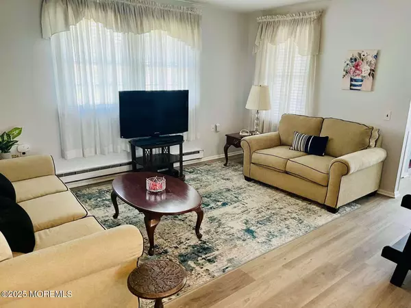 Whiting, NJ 08759,13 Penwood Drive #54A