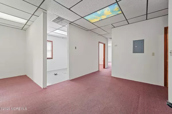 Toms River, NJ 08753,2494 Moore Road #2