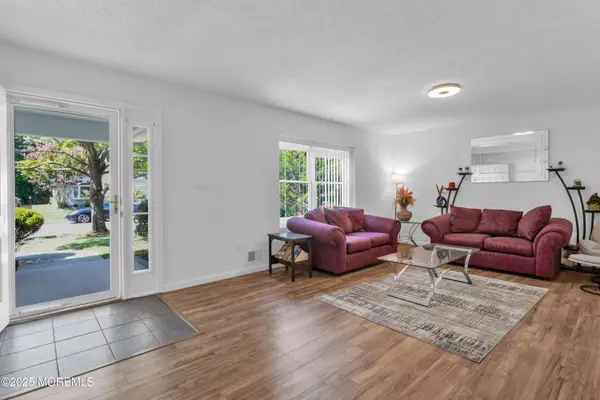 Brick, NJ 08723,17 Mallard Drive