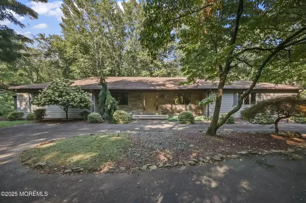 Manalapan, NJ 07726,148 Mccaffery Road