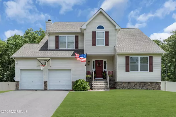 Jackson, NJ 08527,5 Maxim Court