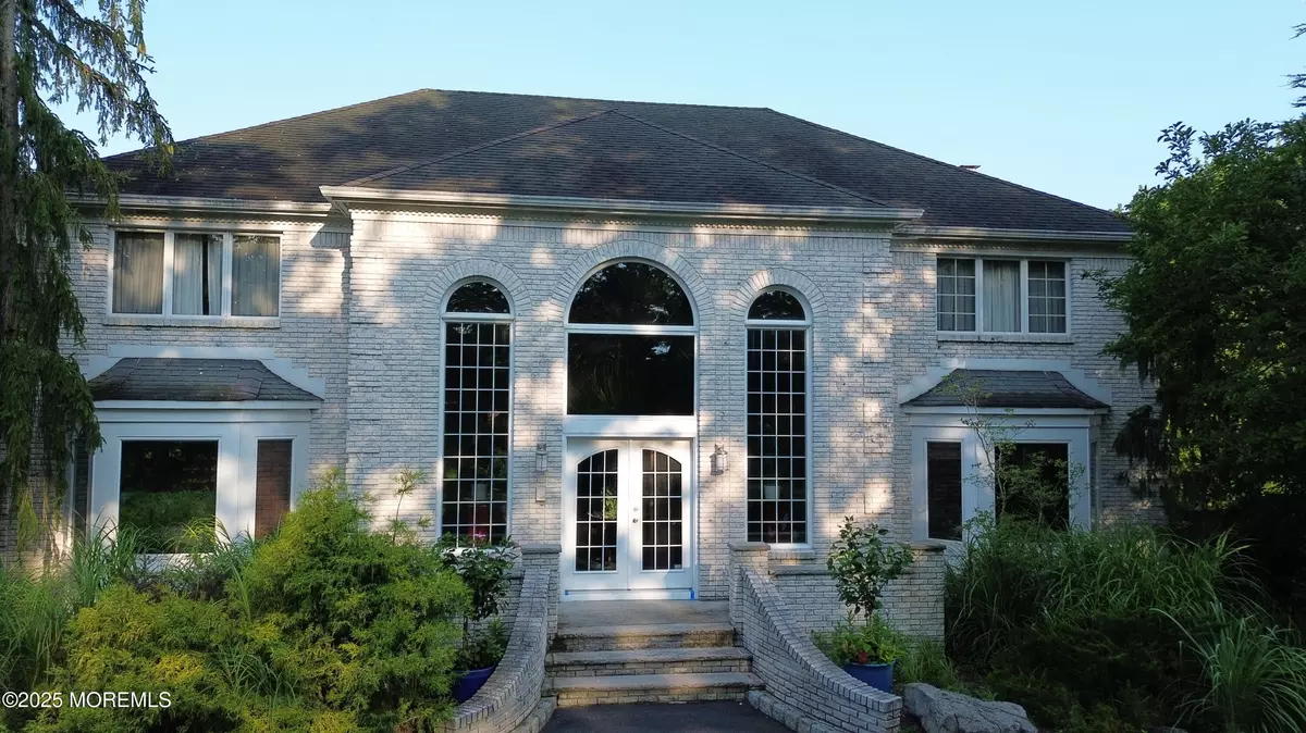 Millstone, NJ 08510,5 Lucas Lane