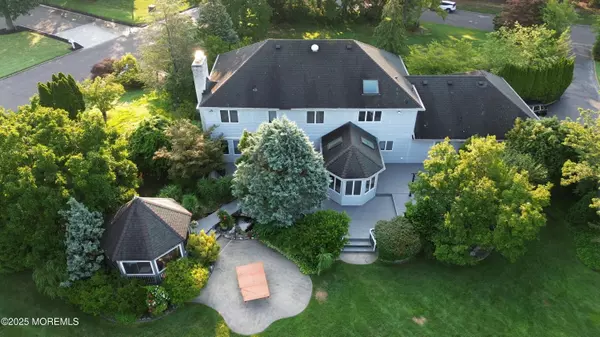 Millstone, NJ 08510,5 Lucas Lane