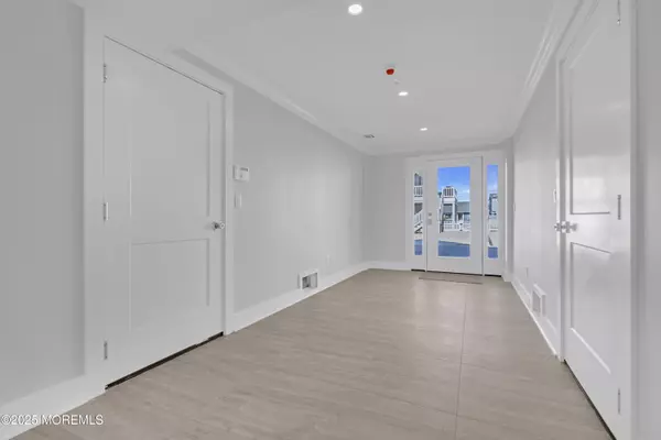 Ortley Beach, NJ 08751,1 Diane Lane #B