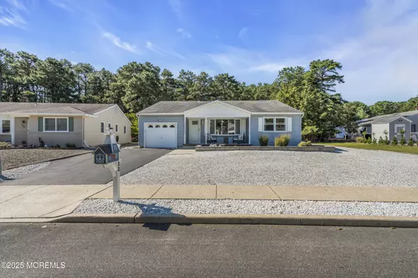 Toms River, NJ 08757,32 Castleton Drive