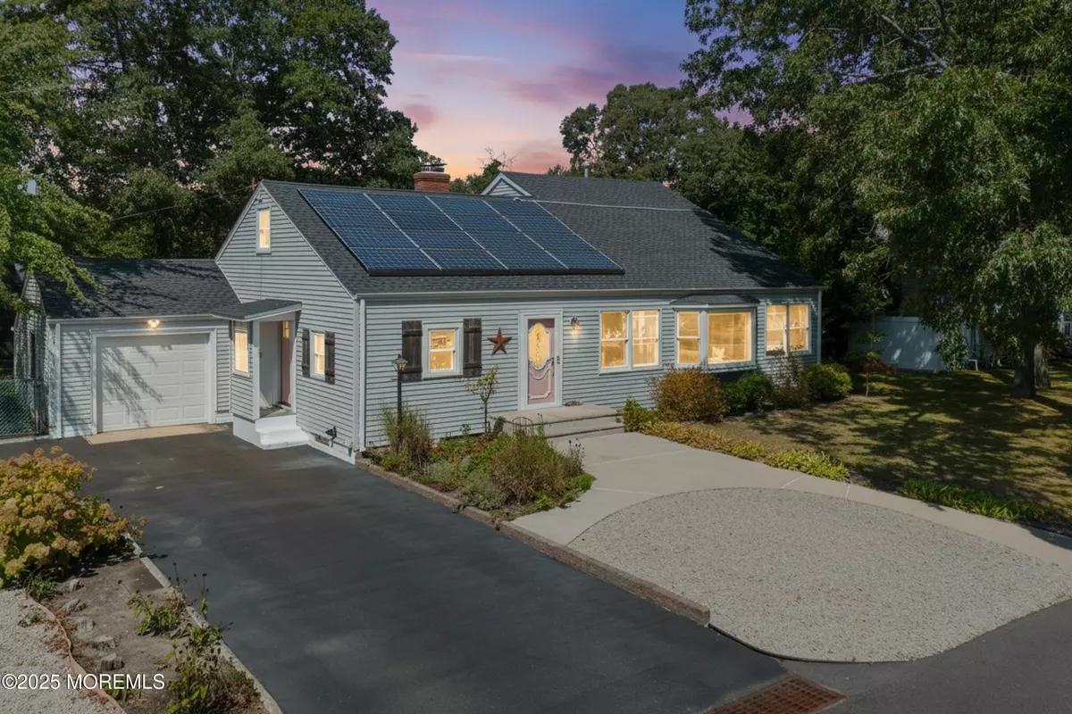 Pine Beach, NJ 08741,315 Tudor Avenue