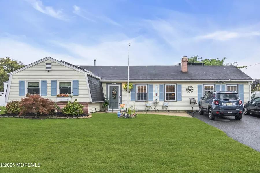 2295 Windsor Avenue, Toms River, NJ 08753