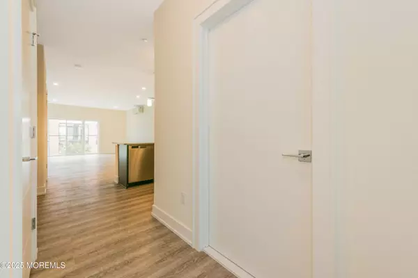 Asbury Park, NJ 07712,700 Bangs Avenue #304