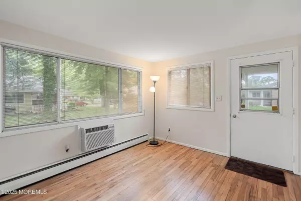 Manchester, NJ 08759,9 Dove Street #D