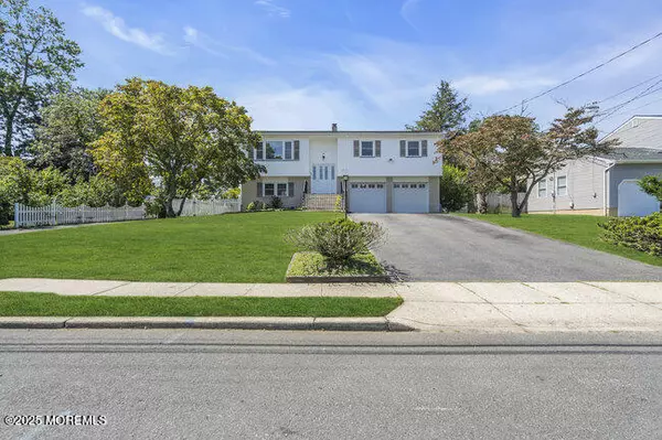 Spring Lake Heights, NJ 07762,2421 Homestead Avenue