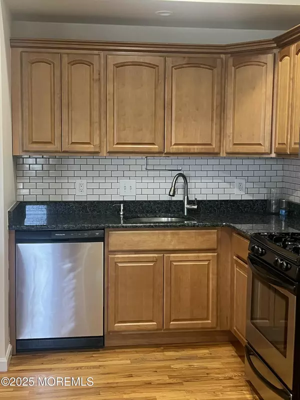 Asbury Park, NJ 07712,505 Summerfield Avenue #202