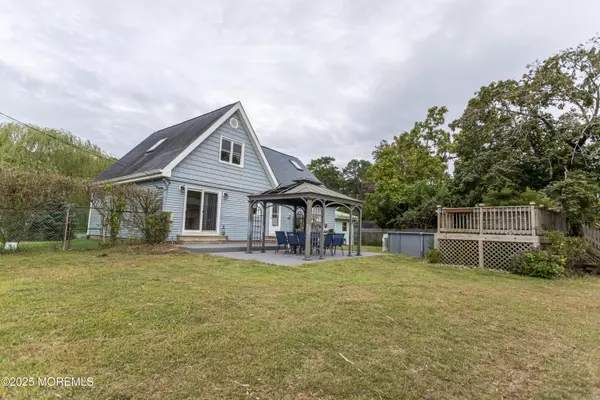 Toms River, NJ 08757,1613 Beacon Street