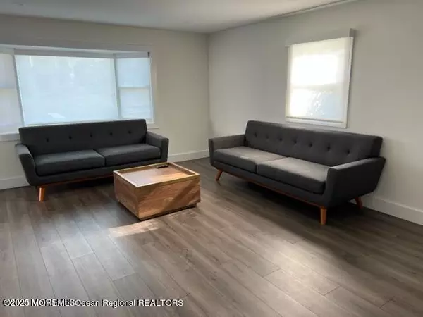 Deal, NJ 07723,123 Brighton Avenue