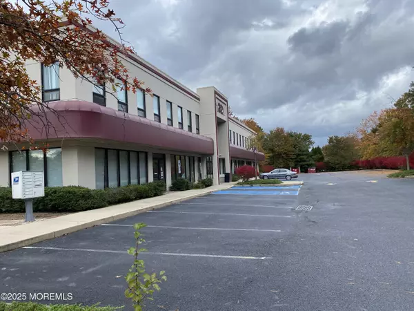 1322 Route 72 #202, Manahawkin, NJ 08050