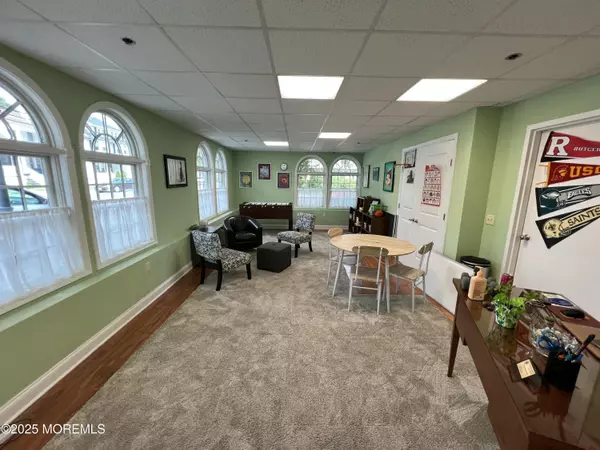 Bradley Beach, NJ 07720,2 Main Street #4