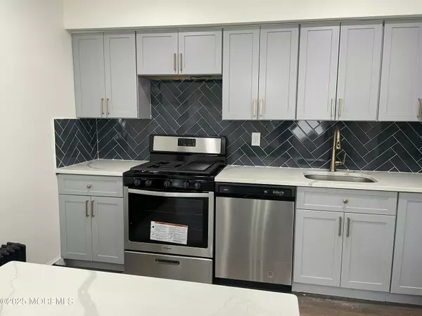 Long Branch, NJ 07740,234 Jane Street