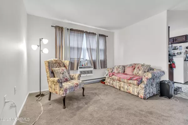 Whiting, NJ 08759,12 Lafayette Drive #D