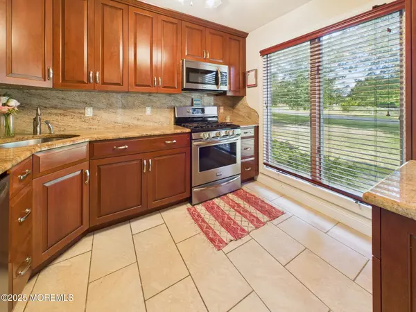 Manasquan, NJ 08736,1307 W Union Lane #A-4
