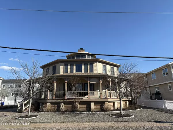 Avalon, NJ 08202,7463 Ocean Drive