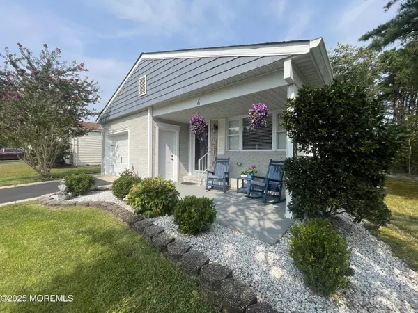 Toms River, NJ 08757,4 Portsmouth Drive