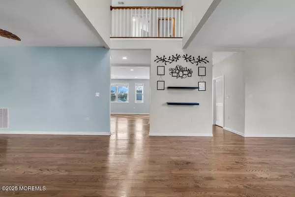 Toms River, NJ 08753,218 Grover Road