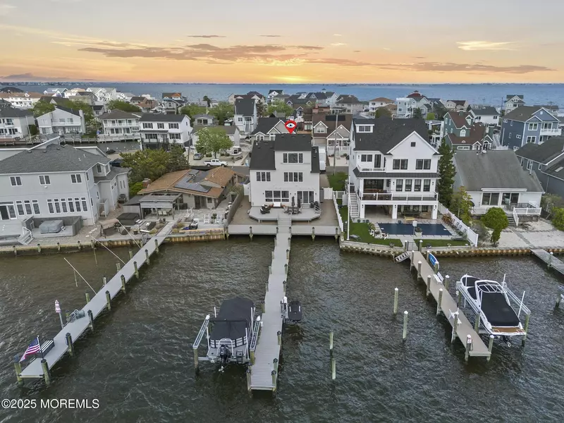 505 Bayview Drive, Toms River, NJ 08753