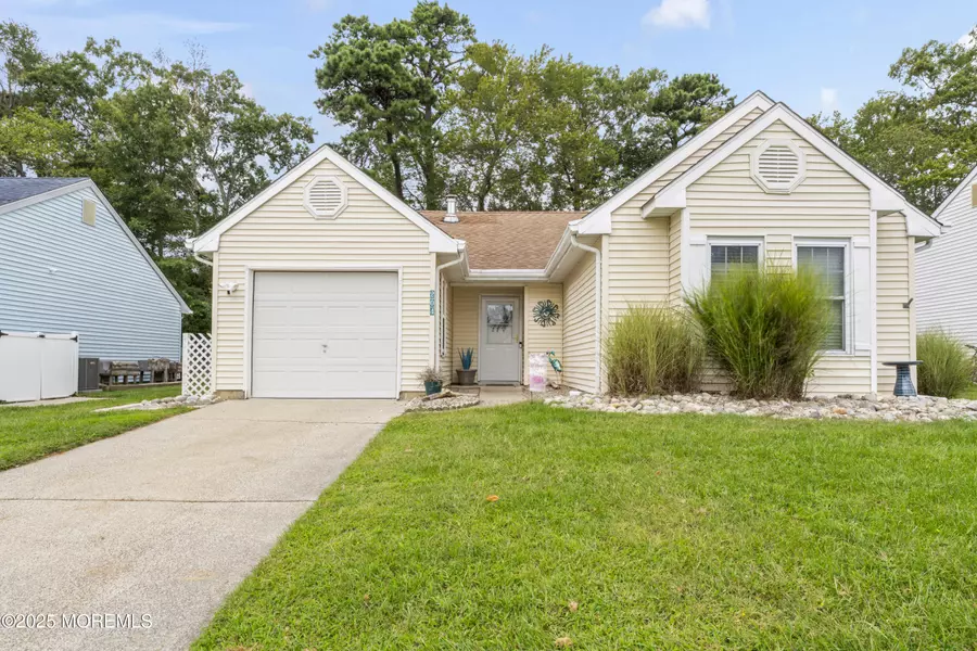 204 Mohican Lane, Little Egg Harbor, NJ 08087