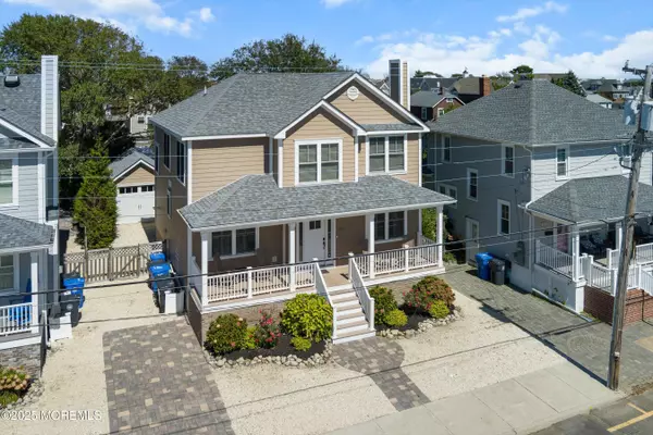 Beach Haven, NJ 08008,225 4th Street
