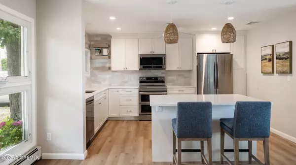 Brick, NJ 08723,82 E View Drive