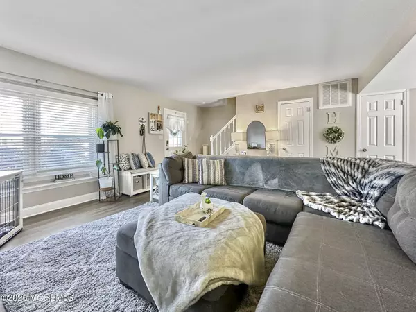 Jackson, NJ 08527,5 Forge Court