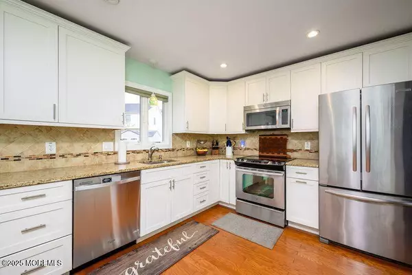 Beachwood, NJ 08722,453 Cable Avenue