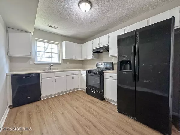 Freehold, NJ 07728,243 Tulip Lane