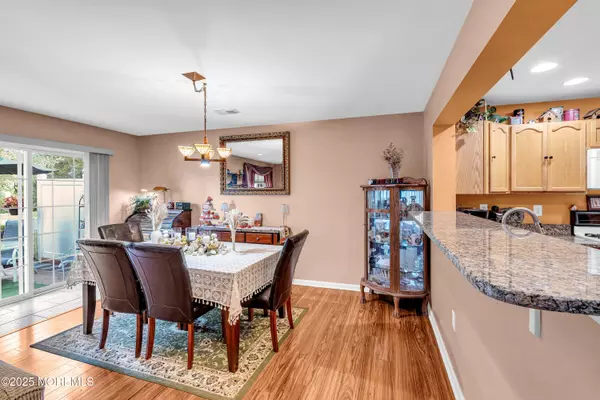 Howell, NJ 07731,127 Medinah Court