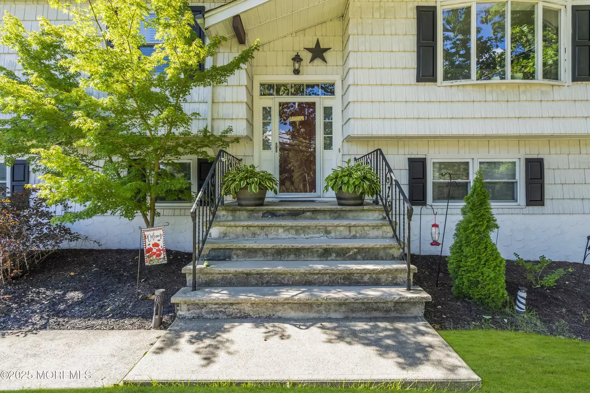 Jackson, NJ 08527,910 Woodlane Road