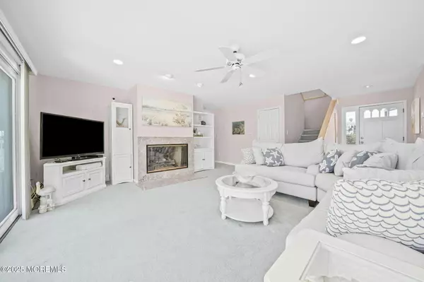 Lavallette, NJ 08735,366 Fort Meyers Court