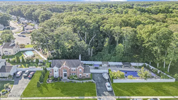 Howell, NJ 07731,166 Friendship Road