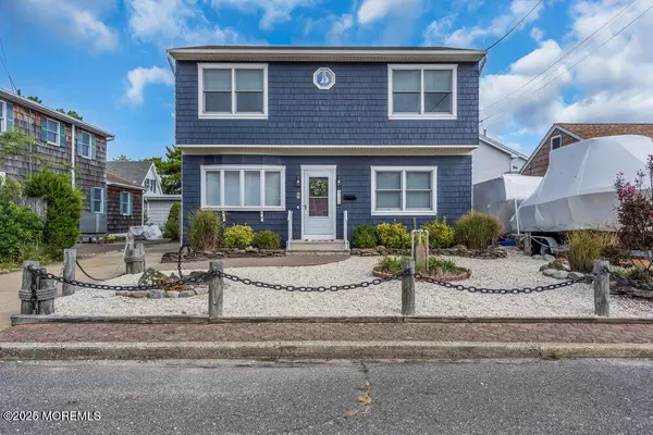 South Seaside Park, NJ 08752,210 Midway Avenue