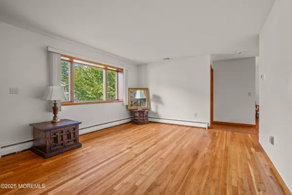 Ocean Twp, NJ 07712,1120 Darlene Avenue