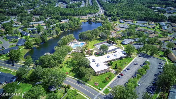 Lakewood, NJ 08701,1028 Shetland Drive