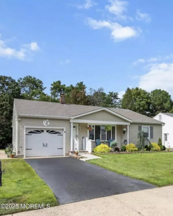 11 Whitaker Drive, Toms River, NJ 08757