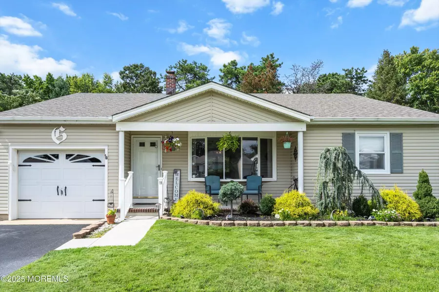 11 Whitaker Drive, Toms River, NJ 08757