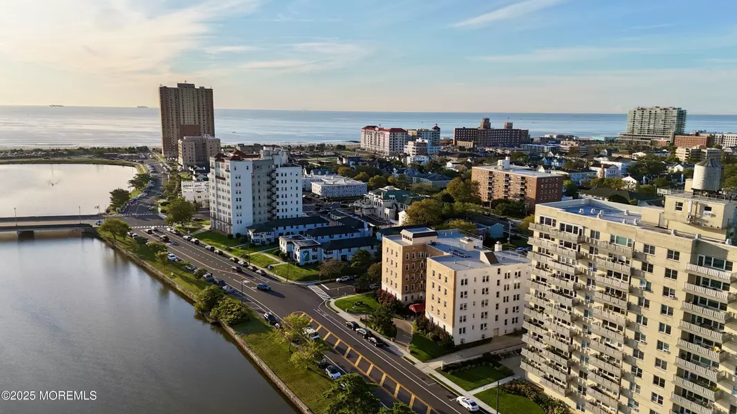 500 Deal Lake Drive #3B, Asbury Park, NJ 07712
