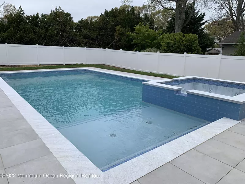 46 Heath Avenue, Oakhurst, NJ 07755