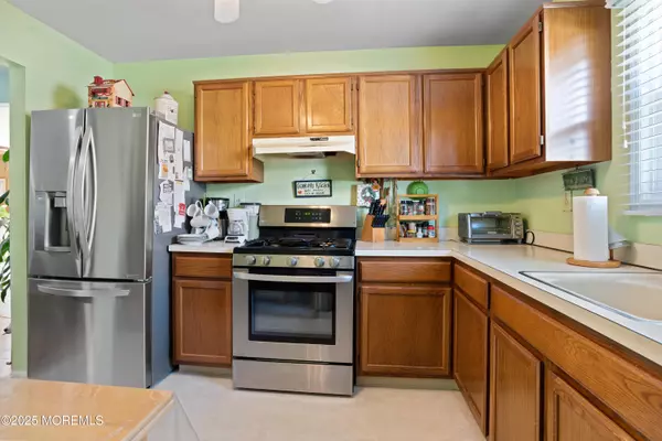 Toms River, NJ 08757,77 Chesterfield Lane