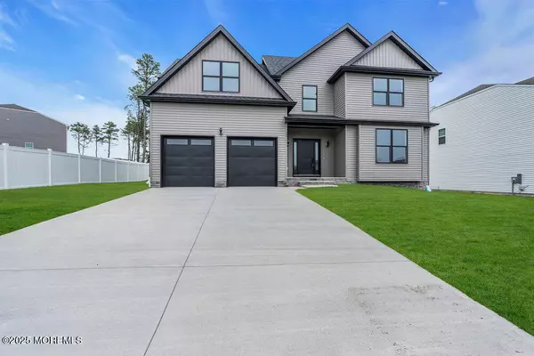 Toms River, NJ 08753,693 Clifton Avenue