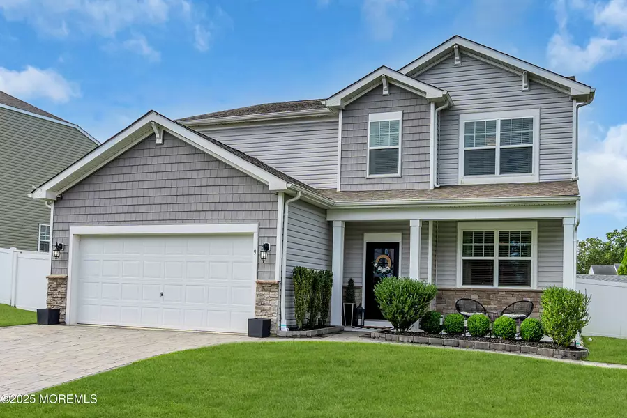 9 Cape Cod Avenue, Barnegat, NJ 08005