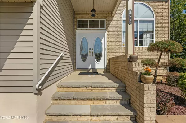 Matawan, NJ 07747,133 Winston Drive