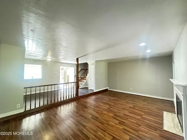 Morganville, NJ 07751,262 Fairfield Place