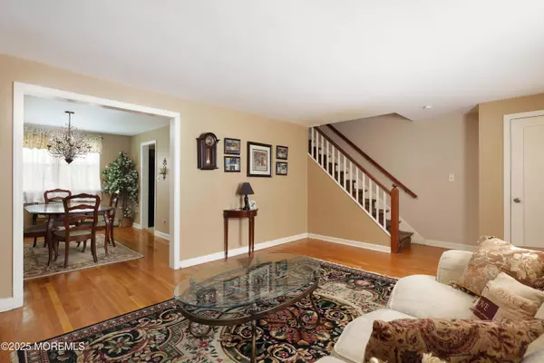 Red Bank, NJ 07701,123 Manor Drive