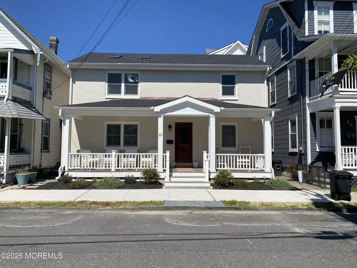 Ocean Grove, NJ 07756,29 Olin Street #2